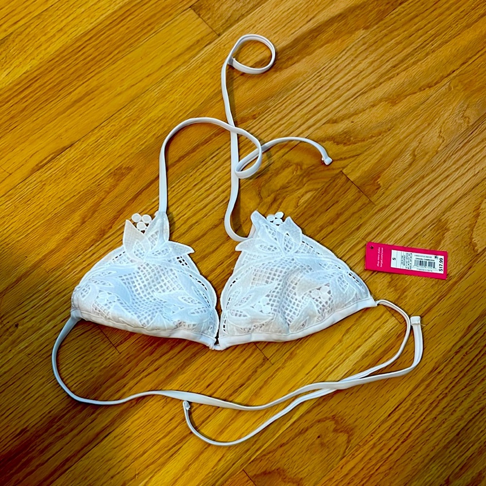 Target Xhilaration eyelet bikini top